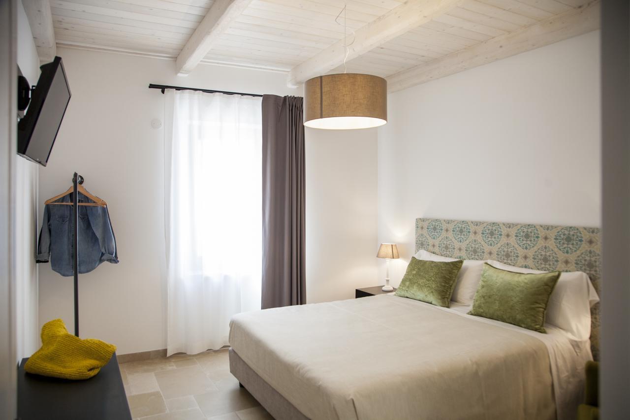 Ottolire Hotel
